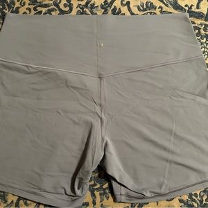 Lululemon Align High Rise shorts Size 18